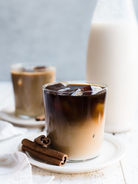 When horchata and cold brew coffee meet, it's a match made in heaven. Treat yourself with a Horchata Cold Brew Latte, made with @HorizonOrganic. #sponsored Homemade Horchata, Horchata Recipe, Coffee Facts, Coffee Drink Recipes, Cold Coffee, Cold Brew Coffee, A Cup Of Coffee, Bagels, Tea Recipes