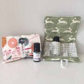 Sewing For Beginners Projects, Japanese Boro, Fat Quarter Projects, Floral Essential Oils, Oil Bag, Sewing Storage, Essential Oils Gifts, Aromatherapy Gifts, Essential Oil Bottles