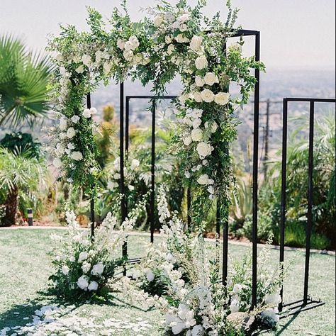 Square Flower Arch, Square Wedding Arch, Ceremony Arch Decor, Paint Coffee, Wedding Arch Backdrop, Hexagon Wedding, Metal Wedding Arch, Frame Flower, Metal Wedding