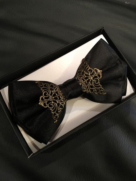 Black Ties by MH Collection - Etsy Brass Bow, Modest Dressing, Goth Wedding, Steampunk Wedding, Wedding Clothes, Bow Tie Wedding, Black Ties, Illustration Fashion Design, Fashion Suits