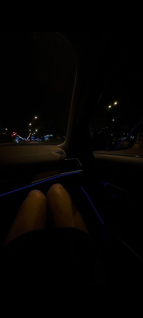 Car Story Instagram, Night Car Drive, Night Instagram Story, Night Drive Aesthetic, Cute Dog Toys, Photo A Day Ideas, Fake Profile, Fake Stories, Snap Friends