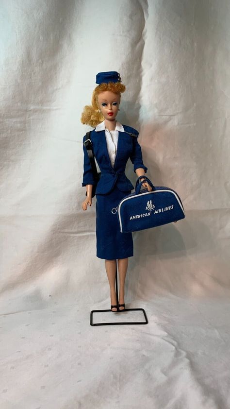 Original #4 Mint Condition Ponytail Barbie & American Airlines Stewardess Outfit | eBay Airline Outfit, Hello Dollies, Barbie 1960, Ponytail Barbie, Barbie Swimsuit, Vintage Scene, Swimsuit Vintage, Barbie Wardrobe, Vintage Barbie Clothes