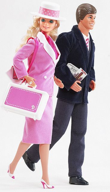 OMG this was the first Barbie I ever had.  I used to catch daddy long legs and keep them as pets in her suitcase. 1980s Barbie, Barbie 80s, Im A Barbie Girl, Ken Doll, Barbie I, Vintage Barbie Dolls, Barbie Collector, Barbie Friends, Childhood Toys