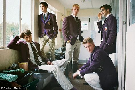 Will Satch, Shiplake College Boat Club    Greetings,   Ok clearly - this is kinda right in the middle of the wheelhouse.   Rowing Blazers ... Men's Rowing, Harrow School, Style For Guys, Kent Curwen, Henley Royal Regatta, Menswear Editorial, New Preppy, Eton College, Rowing Club