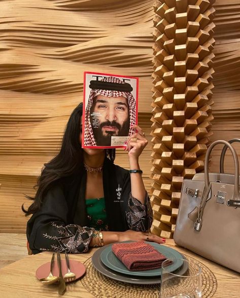 Saudi Women Aesthetic, Rich Arab Aesthetic, Emirati Aesthetic, Khaleeji Girl Aesthetic, Saudi Vibes, Khaleeji Aesthetic, Ksa Saudi Arabia, Saudi Arabia Culture, Arabian Princess