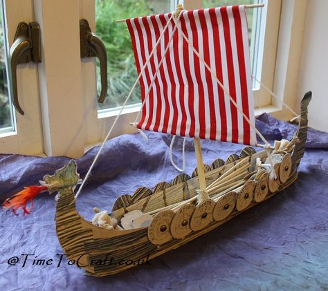 Viking boat craft activity for children. Learning history Vikings For Kids, Barco Viking, Viking Longboat, Viking Party, Viking Longship, Word Of The Week, Boat Crafts, Ship Craft, Dragon Party