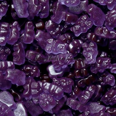 I don't believe my eyes, but yes it's true! Delectable Grape Gummy Bears - as far as the eye can see! Aren't these just the perfect little gummy delights for your purple candy buffet? Whether at a wedding, birthday party, baby shower, etc., you just cant go wrong with Purple Grape Gummy Bears! Sold in 5 lb bags, approx. 140 bears per lb. Purple Candy Buffet, Gummy Bear Candy, Purple Candy, Purple Reign, Purple Grapes, Purple Love, All Things Purple, Candy Shop, Purple Rain