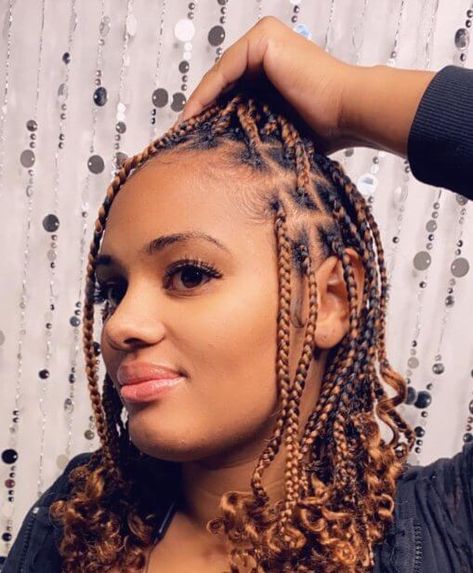 21 Excellent Small Knotless Box Braids Styles For 2021 8 Large Parts Small Box Braids, Noteless Braids Black Short, Box Braids Without Extensions, Small Knotless Box Braids Styles, Flat Knotless Braids, Short Knotless Box Braids, Knotless Box Braids Styles, Small Knotless Box Braids, Short Box Braids Bob