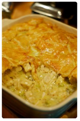 Quorn version of Jamie's Chicken/Turkey Pie! So yummy! Veg Pie, Quorn Chicken, Quorn Recipes, Turkey Pie, Kids Dinner, High Protein Vegetarian Recipes, Chicken Breast Fillet, Meat Free Recipes, Veggie Meals