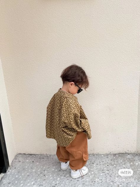 One Year Old Boy Outfits, Boy Fashion Aesthetic, Boy Street Style, Baby Cooking, Toddler Boy Fashion, Asian Babies, Baby Boy Fashion, Stylish Kids