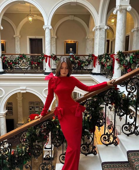 House Of CB | Feeling Festive 🤶 shop irl in our stores for your last min shopping. 📍 225 Oxford Street 🇬🇧 📍 Westfield Stratford London 🇬🇧 📍… | Instagram Feminine Era, Red Mermaid Prom Dress, Mermaid Gown Prom, Evening Wear Dresses, Red Long Sleeve Dress, Girls Formal Dresses, Plus Size Formal Dresses, Red Prom, Formal Dresses Short