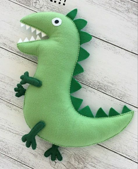 Dinosaur Stuffed Animal Pattern Free, Dinosaur Pillow Pattern, Plushies Diy, Make A Dinosaur, Baby Barn, Dinosaur Fabric, Scrap Fabric Projects, Baby Shower Crafts, Preschool Arts And Crafts