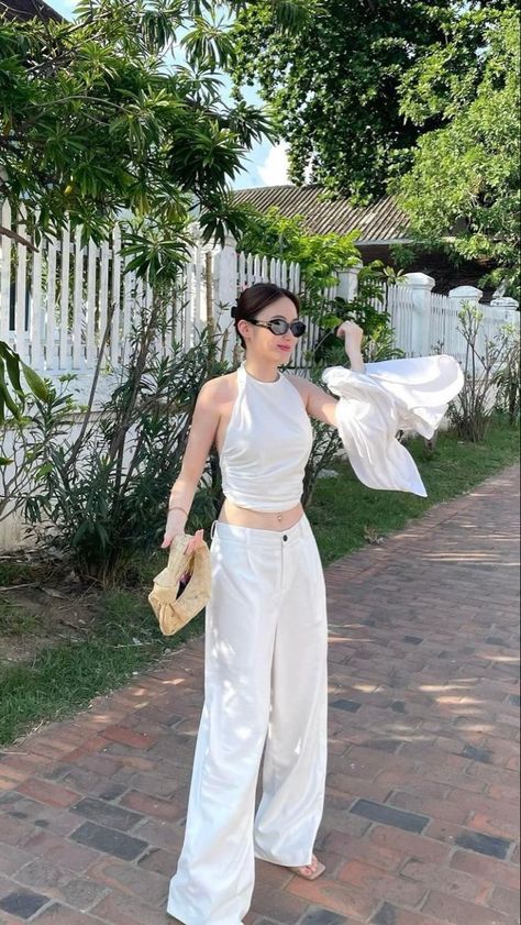 Singapore Outfit, Cold Fashion, Modest Casual Outfits, Beachy Outfits, Walking Outfits, Classy Dress Outfits, Cute Preppy Outfits, Easy Trendy Outfits, Casual Chic Outfit