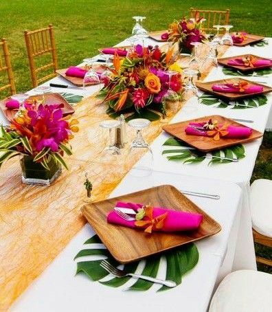 Hawaiian Wedding Themes, Hawaiian Baby Showers, Tropical Wedding Theme, Hawaiian Party Theme, Sleeveless Party Dress, Hawaiian Party Decorations, Dinner Party Decorations, Luau Theme Party, Hawaiian Luau Party