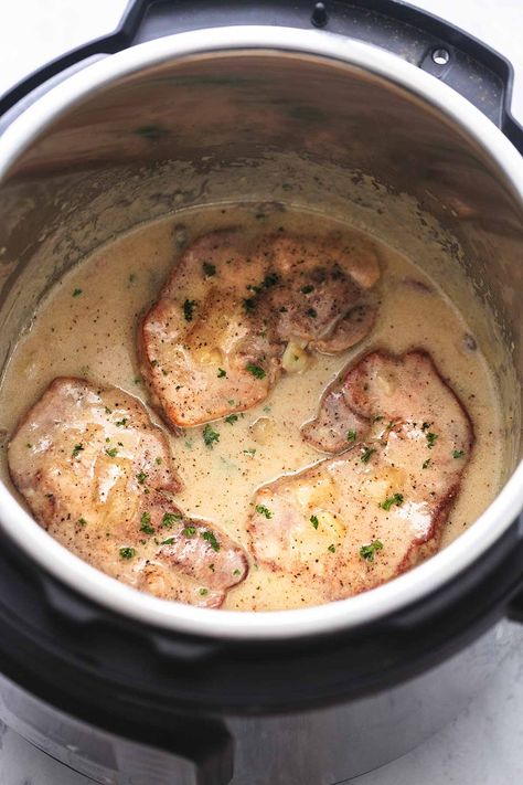 Pork Chops And Gravy Pressure Cooker Pork Chops And Gravy, Instant Pot Pork And Rice Recipes, Smothered Pork Chops Instant Pot, Pork Chop Instant Pot Recipes, Pressure Cooker Pork Chops, Pork Sirloin Chops, Healthy Pork Chop Recipes, Pressure Cooker Pork, Pork Chops And Rice