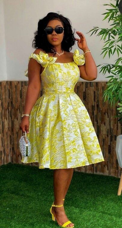 Short Gown Styles, Gown Styles, Yellow Dress, Ball Gowns, Yellow, Flowers, Dresses