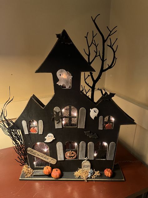 Dollar Tree Haunted House Ideas, Inside Haunted House Ideas, Cardboard Halloween House, Dollar Store Haunted House, Milk Carton Haunted House, Wooden Haunted House Craft, Monster House Halloween, Diy Halloween Village, Halloween Monster House