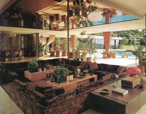 Retro Homes, 70s Interior Design, Conversation Pit, David Hicks, 70s Interior, 70s House, Retro Interior Design, Sunken Living Room, 70s Home