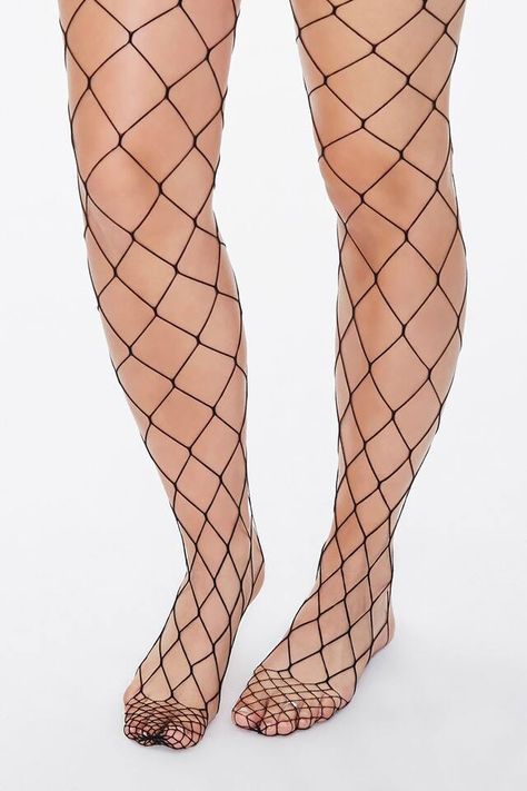 Oversized Fishnet Tights Fish Net Socks, 7th Grade Outfits, Net Socks, Harley And Joker Love, Fishnet Socks, Fish Net, Ideal Man, Patterned Tights, Fishnet Tights