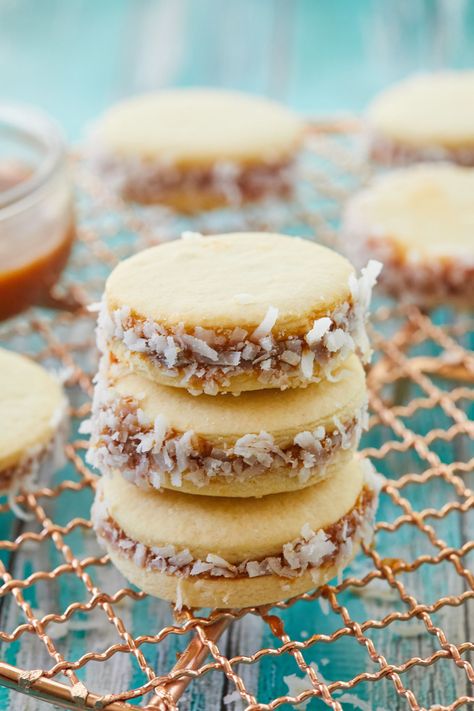 Easy Alfajores Recipe, Shortbread Cookies With Cornstarch, Alfajores Recipe, Bigger Bolder Baking, Cookie Types, Baking Cookbooks, America Food, Homemade Nutella, Cookie Recipes Homemade