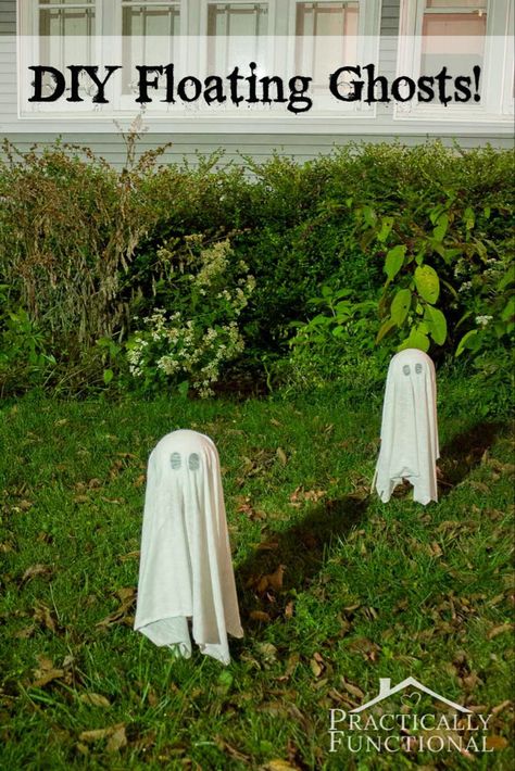 Halloween Yard Decorations Diy, Outdoor Ghosts, Easy Outdoor Halloween Decorations, Diy Yard Decor, Halloween Curtains, Floating Ghosts, Halloween Diy Outdoor, Ghost Diy, Halloween Fest