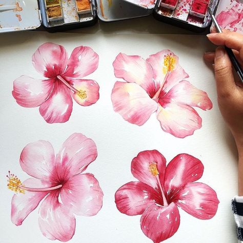 Hibiscus flowers 🌺 they look fabulous!! @enya_todd painted those breathtaking flowers using our Watercolor Confections Sets: Shimmering Lights and Pastel Dreams www.ArtPhilosophy.com #artphilosophyco Hibiscus Illustration, Hibiscus Drawing, Hibiscus Flower Drawing, Hibiscus Tattoo, Doodle Art Flowers, Floral Art Design, Abstract Floral Art, Easy Flower, Illustration Ideas