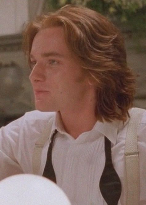 Obi Wan Mullet, Ewan Mcgregor Long Hair, Ewan Mcgregor Shallow Grave, Alex Law Shallow Grave, Ewan Mcgregor Wallpaper, Ewan Mcgregor 90s, Alex Law, Mcgregor Wallpapers, Ewan Mcgregor Obi Wan