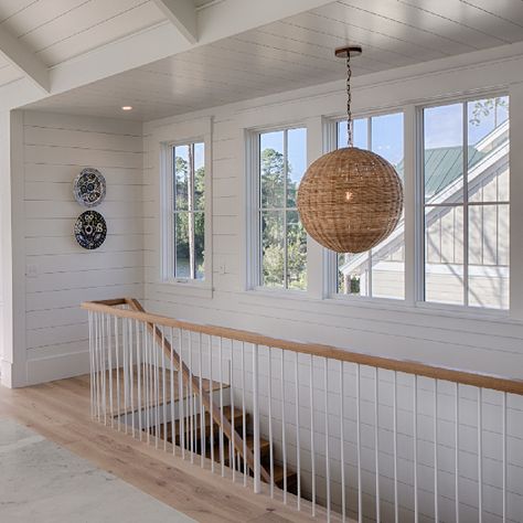 Shiplap Staircase, Great Room Paint Colors, Coastal Cottage Decorating, Coastal Cottage Style, South Carolina Homes, Palmetto Bluff, Coastal House, Farmhouse Interior Design, Cottage Inspiration