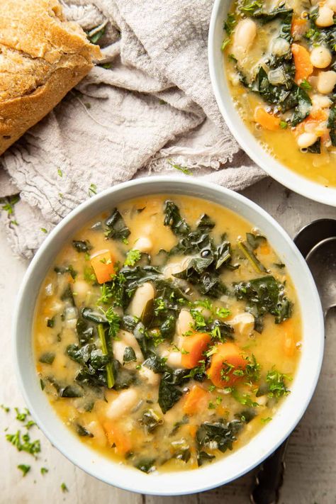 Tuscan Kale Soup, Bean Kale Soup, White Bean Kale, White Bean Kale Soup, Lacinato Kale, Tuscan White Bean, Kale Soup Recipes, Tuscan Kale, Salad Kale