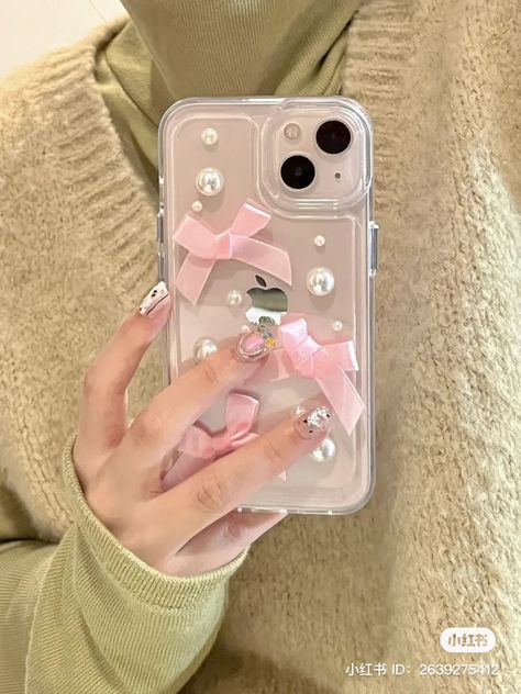 Enhypen Jewelry, Girly Korean, Pink White Aesthetic, Aesthetic Ribbon, Coquette Aesthetic Pink, Korean Phone Cases, Aesthetic Phone Cases, Diy Phone Case Design, Diy Iphone Case