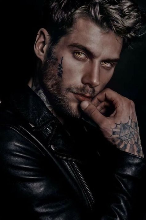 His name is Jude, and he's in love with his 20 year old step niece. He wants her, and he'll go to any length to have her. Bad Uncle is coming soon! Reverse Harem Books, Books Dark Romance, Bully Romance, Steamy Romance Books, Bond Series, Reverse Harem, Character Inspiration Male, Steamy Romance, Dark Romance Books