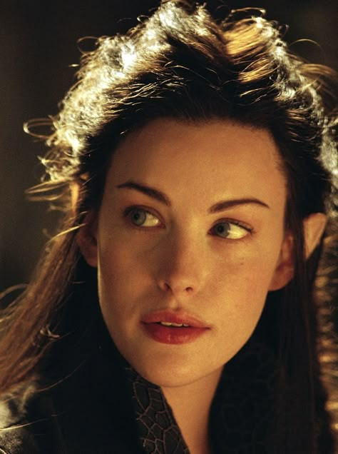 Arwen Lotr, Arwen Undomiel, Tauriel, Fellowship Of The Ring, Liv Tyler, Jrr Tolkien, Medieval Fantasy, Middle Earth, The Rings