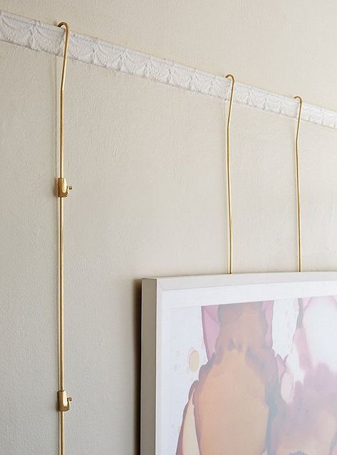 A Quick Guide to Picture Rails Diy Picture Rail, Picture Rail Hanging, Large Blank Wall, Art Hanging System, Picture Rail Molding, Old School Pictures, Art Atelier, Sitting Room Design, Diy Gallery Wall