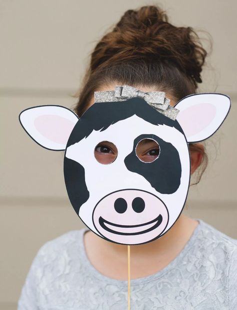 Chick Fil A Cow Mask - Six Clever Sisters Printable Cow, Paper Plate Masks, Cow Mask, Cow Appreciation Day, Mask Printable, Cow Craft, Chick Fil A Sauce, Mask Paper, Devil Mask