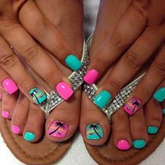 Cruise Nails, Pedicure Designs Toenails, Pretty Toe Nails, Tropical Nails, Cute Toe Nails, Summer Toe Nails, Pedicure Designs, Nail Design Inspiration, Toe Nail Designs