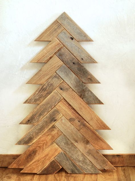 Wooden Christmas Tree | 10 Wooden Christmas Trees with Eco-Style | Dining and Entertaining Christmas Tree Inspiration Traditional, Unusual Christmas Trees, Diy Snowman Ornaments, Wooden Christmas Tree, Christmas Tree Decorations Diy, Christmas Tree Inspiration, Wood Christmas Tree, Christmas Gifts For Boyfriend, Wooden Christmas Trees