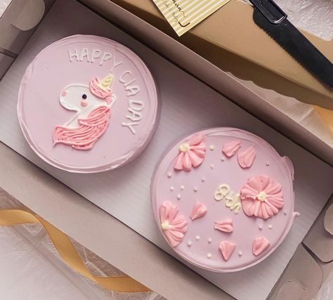 Unicorn Bento Cake, Cake Simple, Korean Cake, Bento Cake, Cake Inspo, Birthday Posts, Cute Birthday Cakes, Cake Designs Birthday, Unicorn Cake