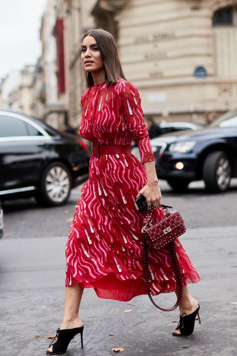 Street Style Curvy, Black Summer Outfits, Street Dress, Fashion Street Style, Moda Chic, Closet Inspiration, Looks Street Style, Street Style Trends, Street Style Chic