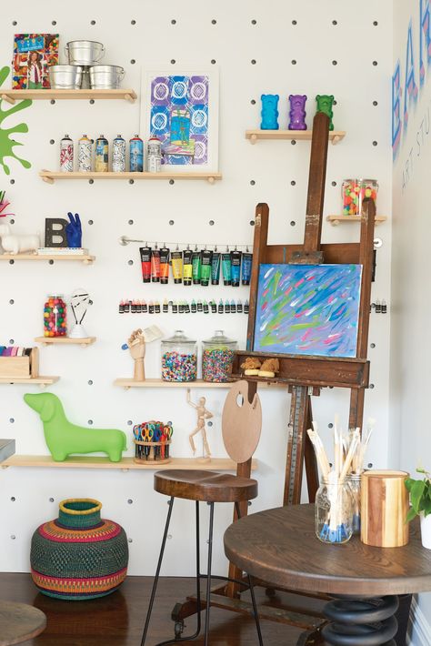 Fun Playroom Ideas, Play Therapy Office, Painted Pegboard, Homework Room, Interactive Walls, Cottage Living Rooms, Art Easel, Wooden Easel, Therapy Office