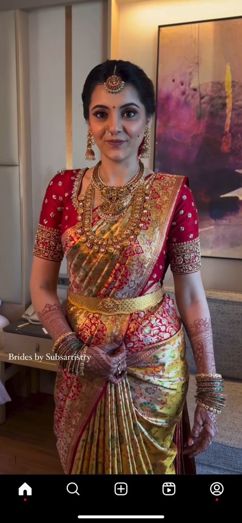 South Indian Blouse Designs Latest, Tamil Brahmin Bride, Work Blouse Designs Latest Bridal, Kanjivaram Sarees Silk Bridal, Bridal Reception Saree, Work Blouse Designs Latest, Wedding Matching Outfits, Saree Color Combinations, South Indian Bride Saree