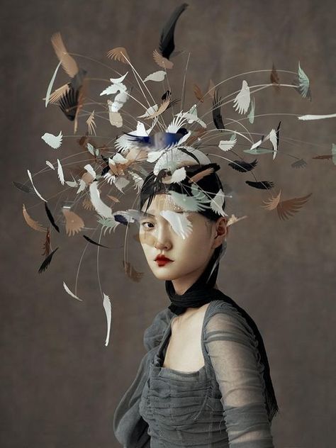 Fantasy Hats, Safari Vbs, Surreal Fashion, Unusual Hats, Beijing Opera, Peking Opera, Portrait References, Origami Fashion, Mode Editorials