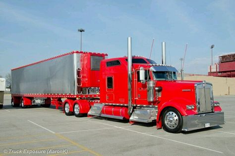 Wow Tractor Trailer Truck, Custom Big Rigs, Custom Truck, Show Trucks, Kenworth Trucks, Peterbilt Trucks, Big Rig Trucks, Large Cars, Tractor Trailers