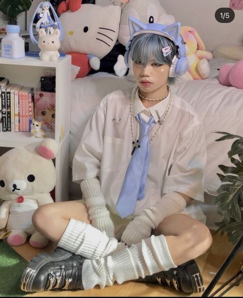 Fem Boy Aesthetic, Kawaii Boy Outfits, Fem Boy Outfits, Harajuku Outfit, Boys Aesthetic Outfits, Soft Boy Outfits, Future Clothing, Male Fits, Fluid Fashion