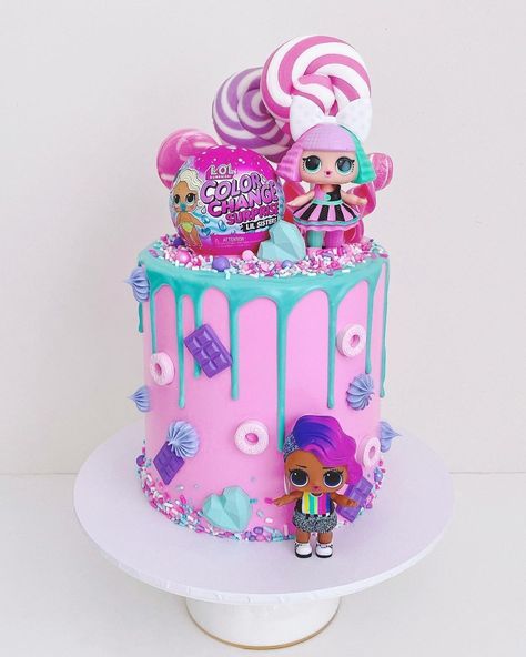 Lol Suprise Cakes Ideas, Lol Surprise Dolls Party Ideas Cake, Lol Cakes Birthday Girl, Lol Birthday Cake Ideas, Lol Doll Birthday Party Ideas, Lol Cakes Birthday, Lol Doll Birthday Cake, Lol Cupcakes, Lol Surprise Birthday Cake