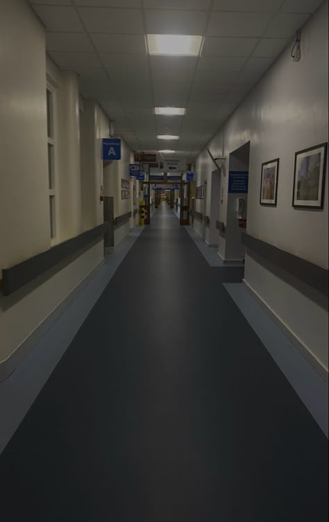 Run Down Hospital, Rehab Center Aesthetic, Hospital Hallway Aesthetic, Hospital Waiting Room Aesthetic, Mental Hospital Interior Design, Dextrose Hospital Aesthetic, Dark Hospital Room Aesthetic, Hospital Liminal Space, Mental Hospitals Modern