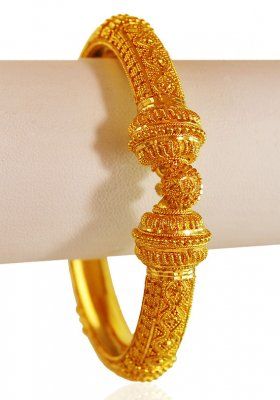 22KT Yellow Gold Kada ( 1pc) - BaKa21960 - 22KT Yellow Gold Kada ( 1pc). Kada is designed with intricate filigree work with shine finish which Gold Kada Design, Kada Design, Kurti Blouse, Gold Kada, Necklaces Luxury, Gold Bangles Indian, Gold Bangles For Women, Gold Jewelry Outfits, Gold Bangle Set