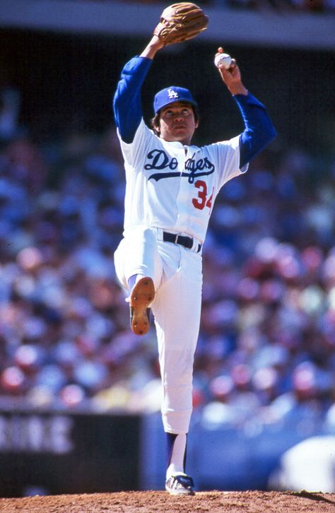 Fernando Valenzuela, Los Angeles Dodgers Dodgers Logo Wallpaper, Dodger Wallpaper, Dodgers Gear, Dodgers Nation, Los Angeles Dodgers Logo, Baseball Wallpaper, Dodgers Girl, Mlb Wallpaper, Dodgers Logo