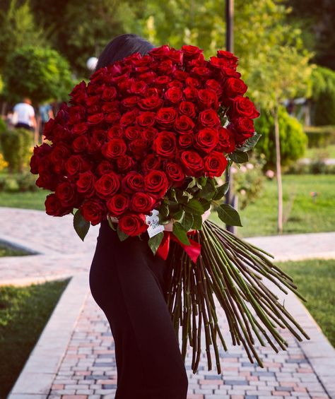 Ecuadorian Roses, Event Decor, A Year, Cartier, The Queen, Florist, Limited Edition, Roses, Queen