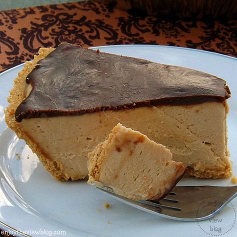 Thm Cheesecake, Sugar Free Pie, Keto Pie, Peanut Butter Pie Recipe, Butter Pie Recipe, Sugar Free Peanut Butter, Sugar Free Baking, Sugar Free Sweets, Low Carb Dessert