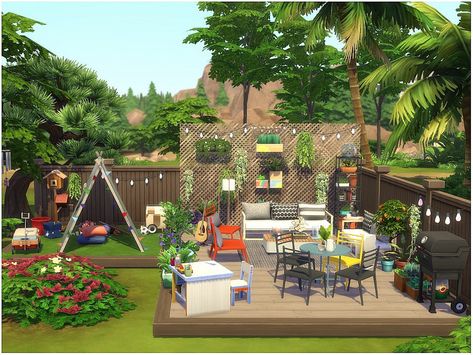 Terasse Ideas, Family Yard, Family Backyard, Sims 4 Family, Sims 4 House Design, Sims Building, Luxury Penthouse, House Yard, Family Garden